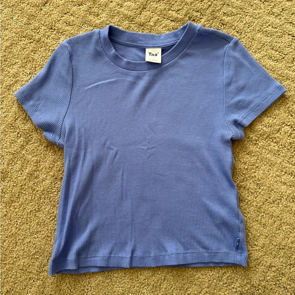 Aritzia TNA homestretch ribbed baby tee